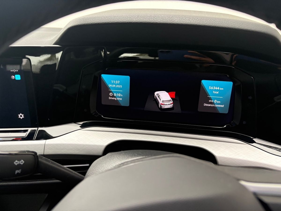 2024 Volkswagen Golf 2.0 TDI 115HP Life €27,950