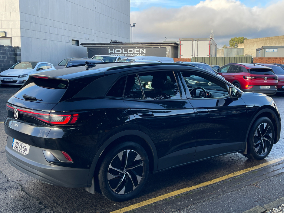 2022 Volkswagen ID.4 PRO 128 KW LIFE DX 77KWH 174BHP 5 €23,900