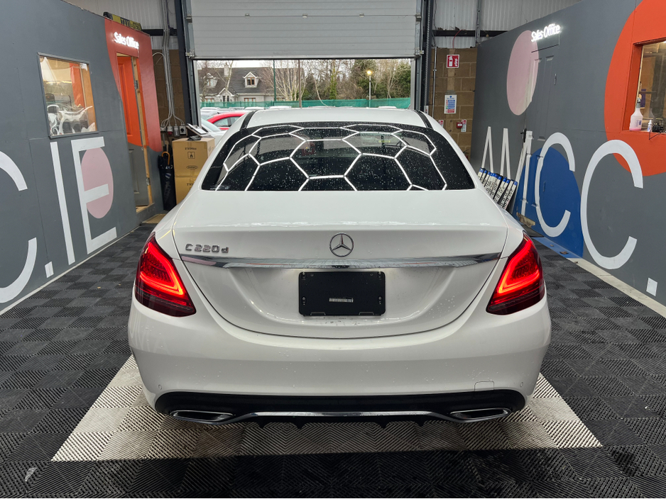 2019 Mercedes-Benz C Class €27950 2019 MERCEDES-BENZ C220D AMG LINE 2.0 / CRUISE CONTROL / ELECTRIC MEMORY & HEATED SEATS / REVERSE CAMERA / PADDLE SHIFTERS €27,950