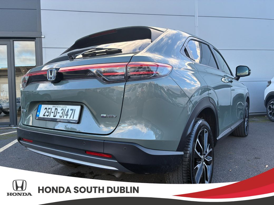 2025 Honda HR-V E:hev Elegance €38,995