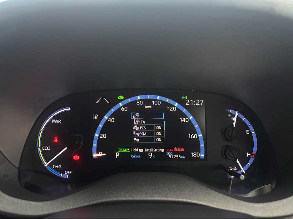 2021 Toyota Yaris Cross Z HYBRID AUTOMATIC 1.5 PETROL //MASSIVE SPEC//HALF LEATHER HEATED SEATS//KEYLESS ENTRY//360 PARKING CAMERAS// €23,950