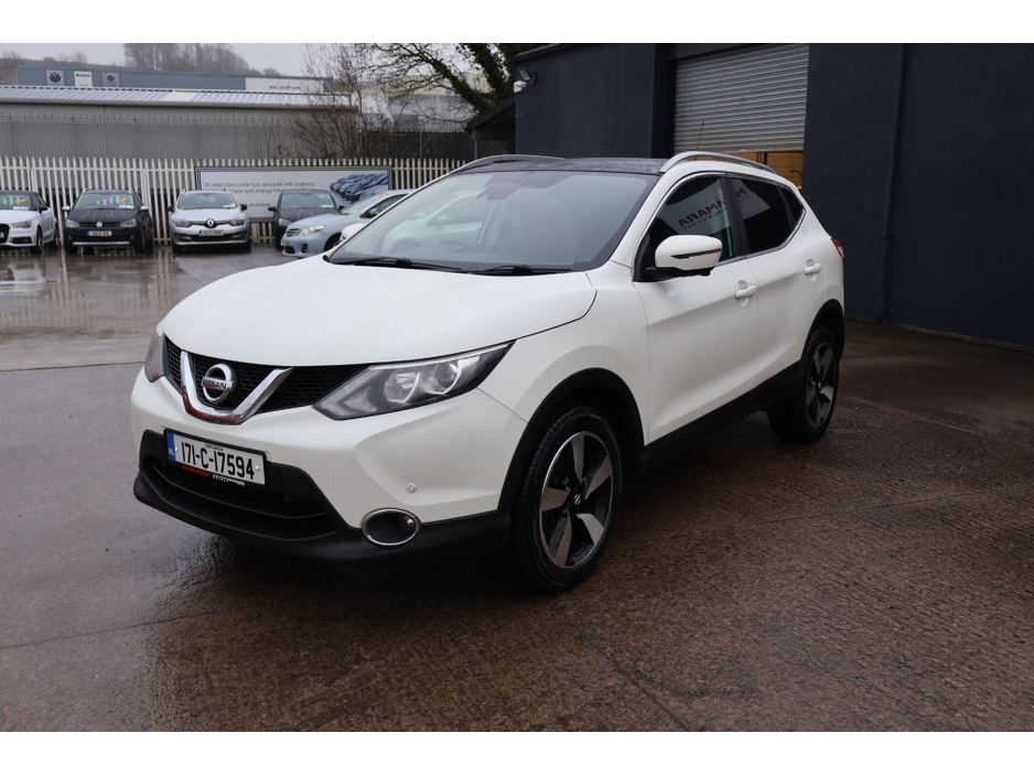 2017 Nissan Qashqai N-CONNECTA 360  Great Spec Exceptional Condition! €13,995