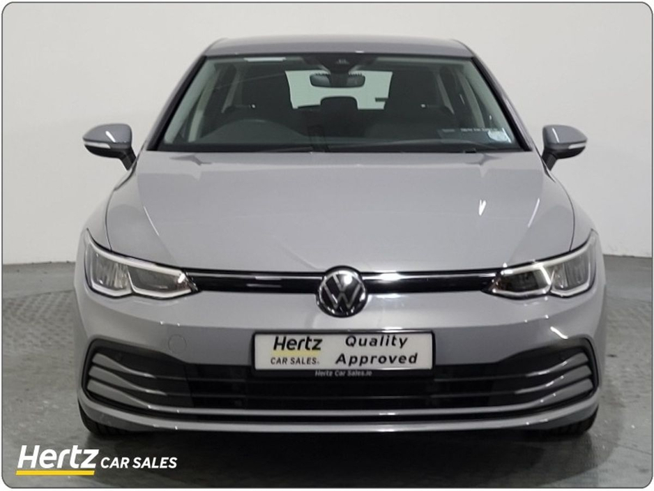 2023 Volkswagen Golf LIFE 2.0 TDI 115HP Diesel Manual €26,995