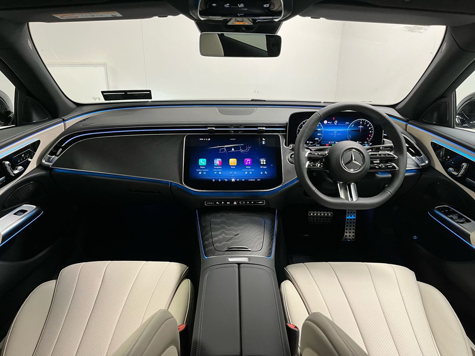 2026 Mercedes-Benz E Class 300de AMG - 20 Inch Alloys - Reversing Camera - Ambient Lighting - Sat Nav - Climate Control - Electric Heated Memory Seats - Keyless Start - Apple CarPlay/Android Auto €91,406