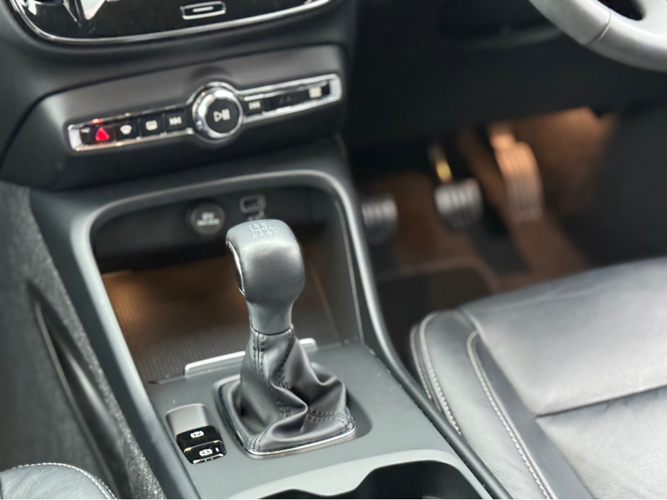 2021 Volvo XC40 INSCRIPTION T3 - 1.5 PETROL - MANAUL - 12M WARRANTY - CAR: 1623