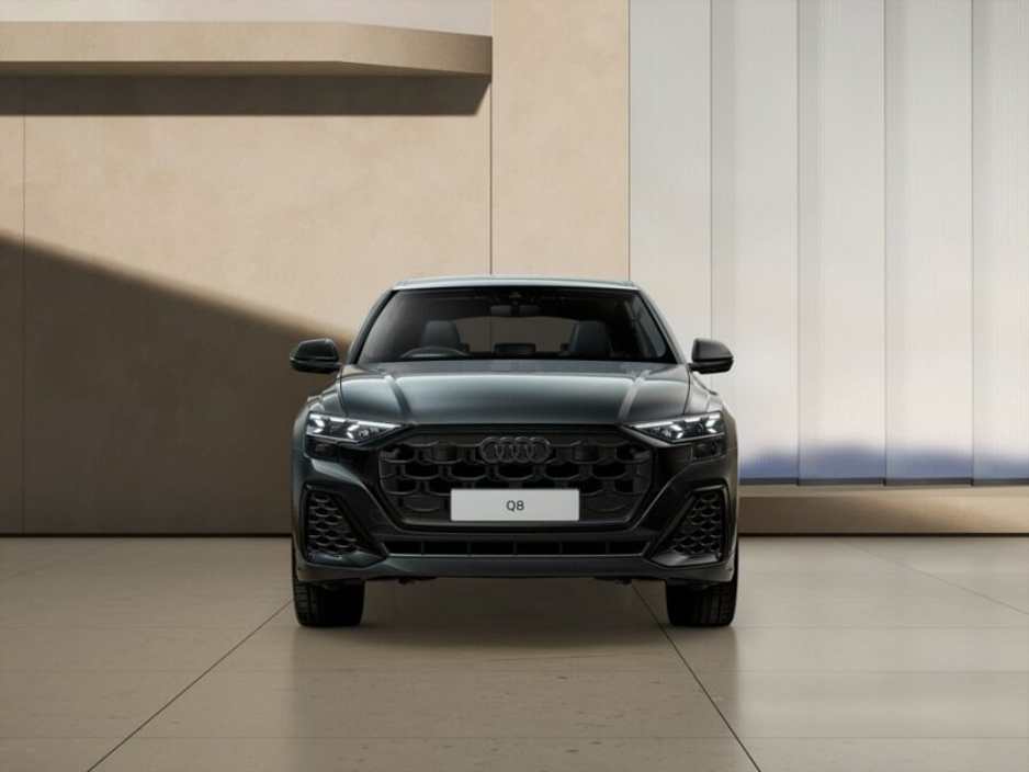2026 Audi Q8 e-tron SUV COMPETITION 60TFSI E QUATTRO AUTOMATIC €126,242