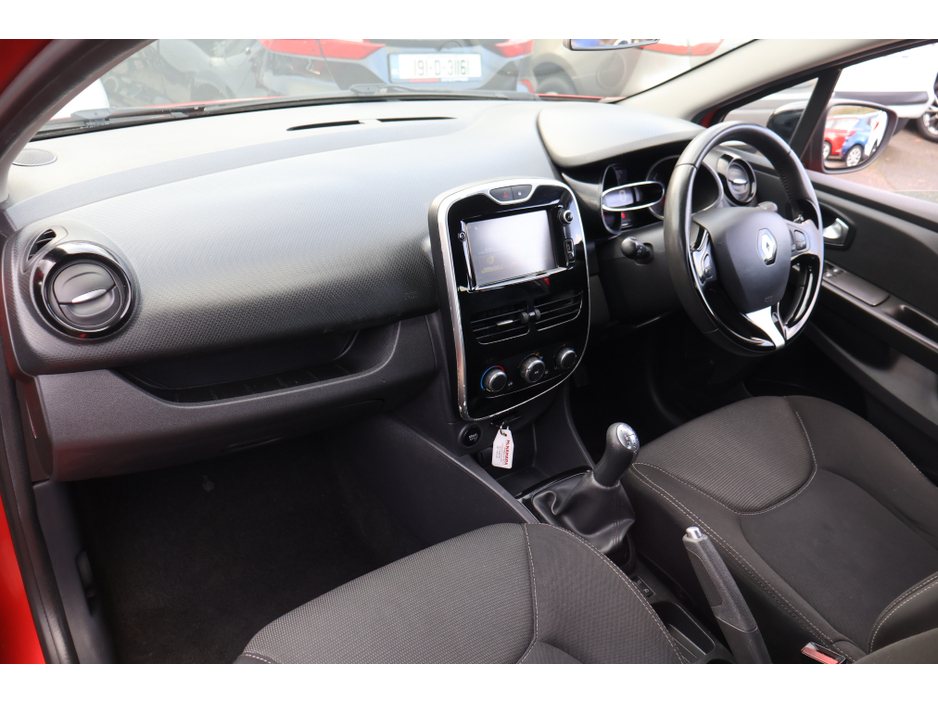 2017 Renault Clio DYNAMIQUE S NAV Low Mileage €10,995