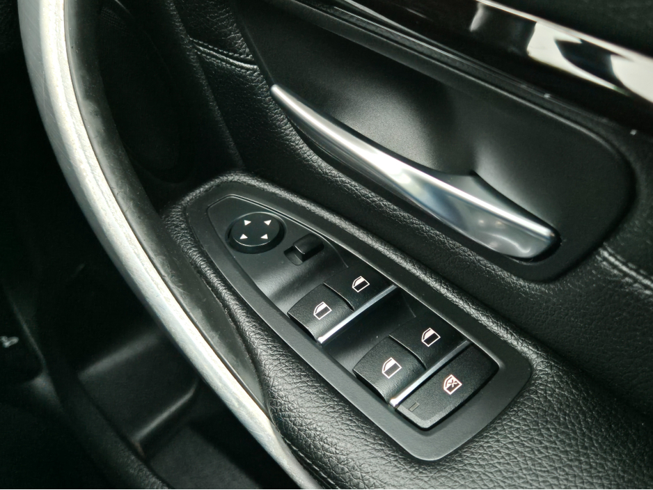 2016 BMW 3 Series F30 320D M SPORT AUTO - Full M-Preformance Body Kit - Upgraded 19" Diamond Cut Alloy Wheels - Two Keys - Service History - 12 Month Warranty €16,950