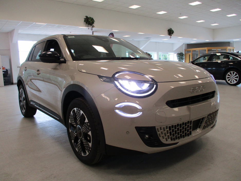 2026 Fiat 600 La Prima 1.2 100hp Hybrid Auto eDCT 6 €33,495