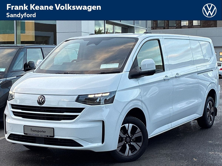 2026 Volkswagen Transporter HIGHLINE AUTO 30 LWB 150BHP *5 YEAR WARRANTY* *0% FINANCE AVAILABLE* *17" MONTE CARLO ALLOYS* *BODY COLOUR CODED BUMPERS* *APPLE CARPLAY/ANDROID AUTO* *REAR VIEW CAMERA* *FRONT AND REAR PARKING SENSOR €38,140