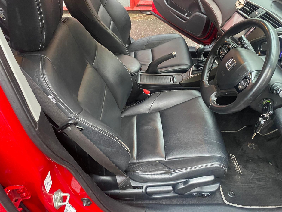 2015 Honda Civic 5DR 1.6 I-DTEC EXECUTIVE 4DR €9,995