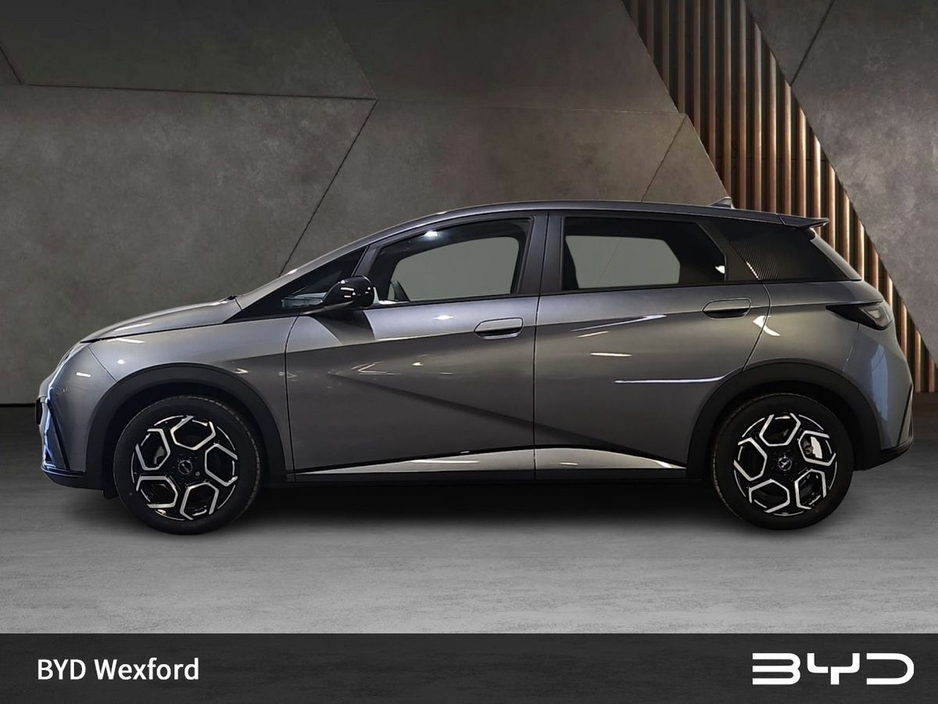 2026 BYD Dolphin Design 60.4kWh €34,706