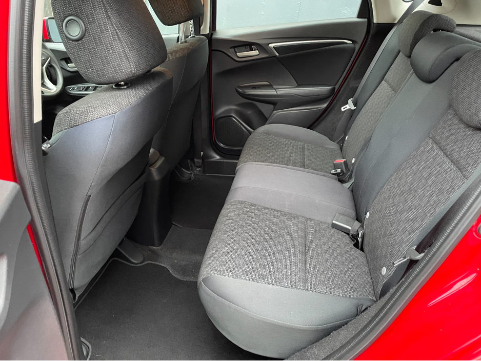 2016 Honda Jazz 1.3 I VTEC ES 5DR VERY GOOD! €9,995