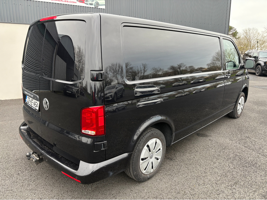2022 Volkswagen Transporter T6 LWB Trendline 2.0 TDI 110HP €15,950