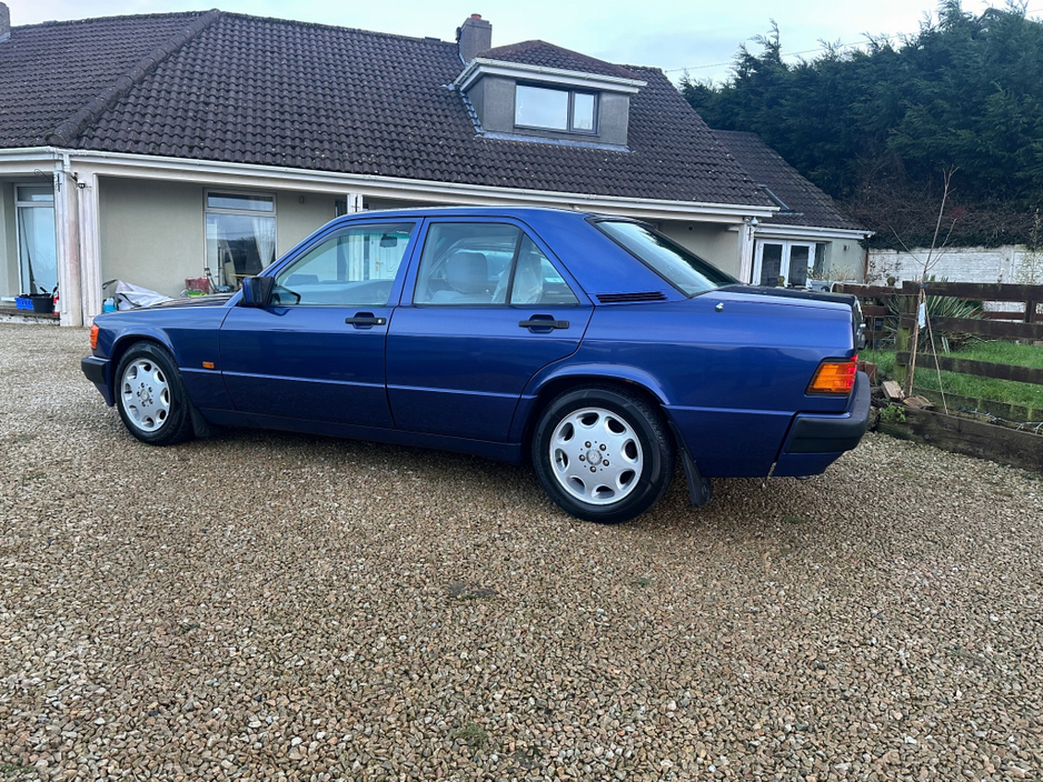 1993 Mercedes-Benz Other E 4DR A €10,950