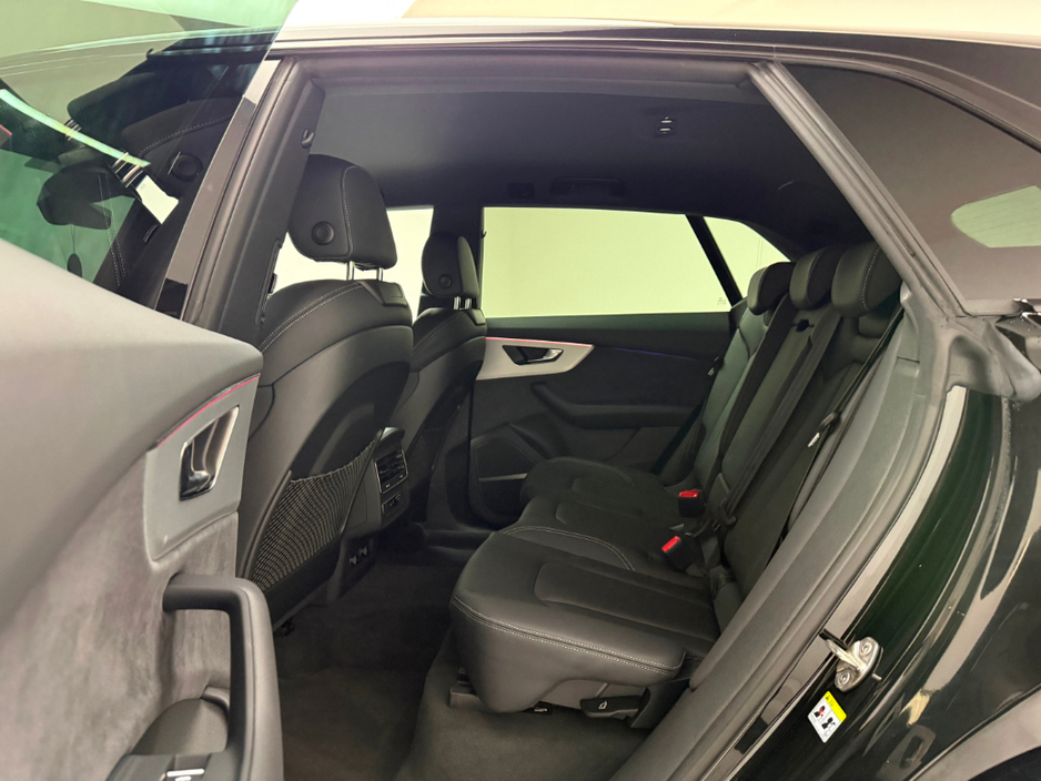 2024 Audi Q8 55 TFSI E S LINE 375HP QUATTRO €87,990