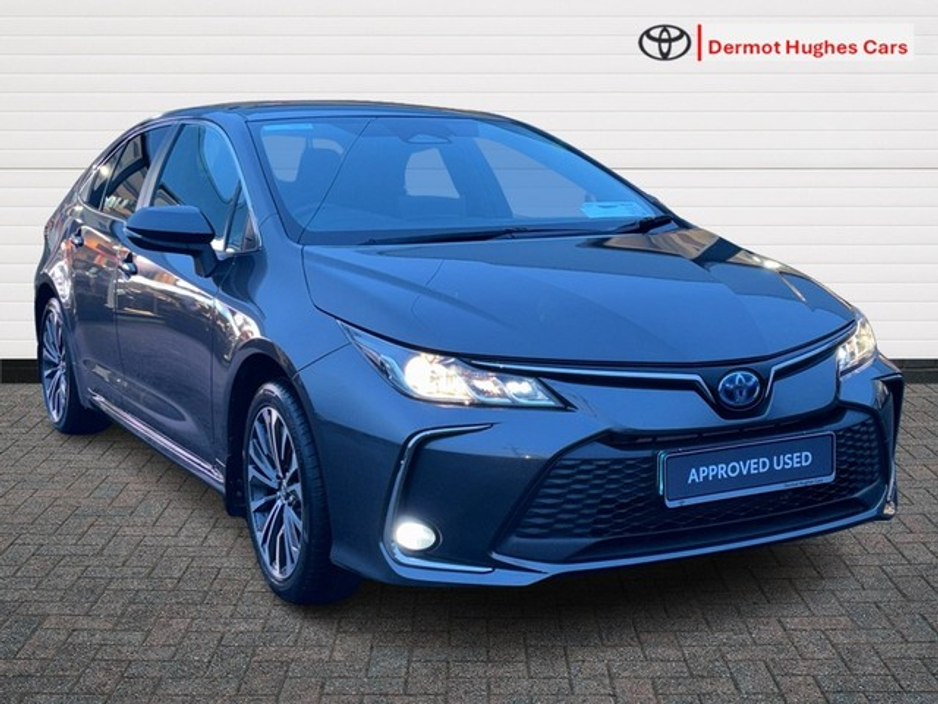 2024 Toyota Corolla LUNA SPORT SALOON 4DR €32,750