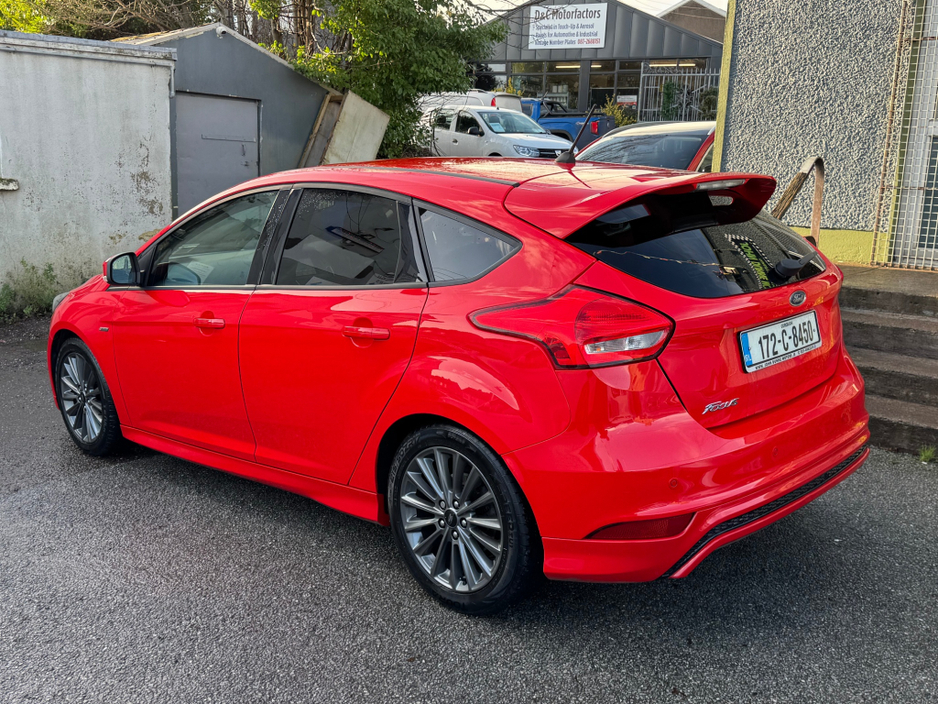 2017 Ford Focus 1.5 TDCI ST-LINE 120PS 5 €12,500