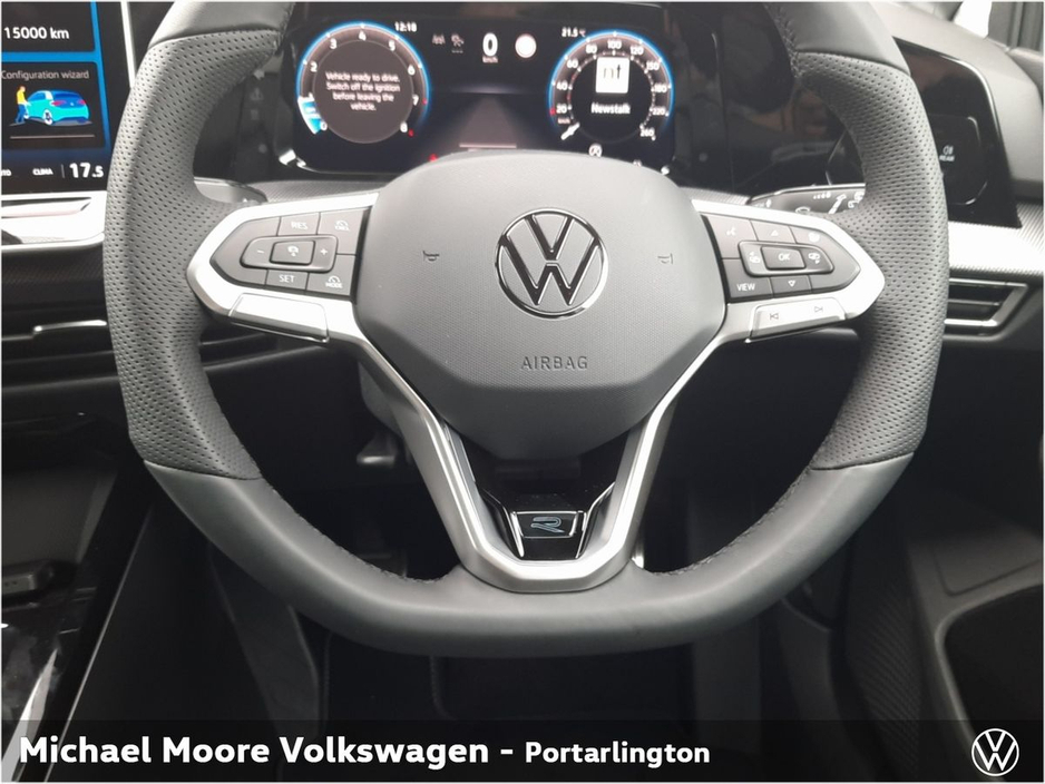 2026 Volkswagen Golf R-LINE 1.5TSI 150HP €42,838