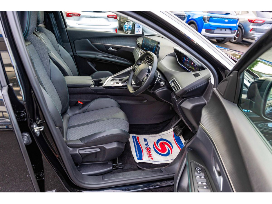 2021 Peugeot 3008 2021 Peugeot 3008 HYBRID2 PHEV 225bhp Allure €24,950