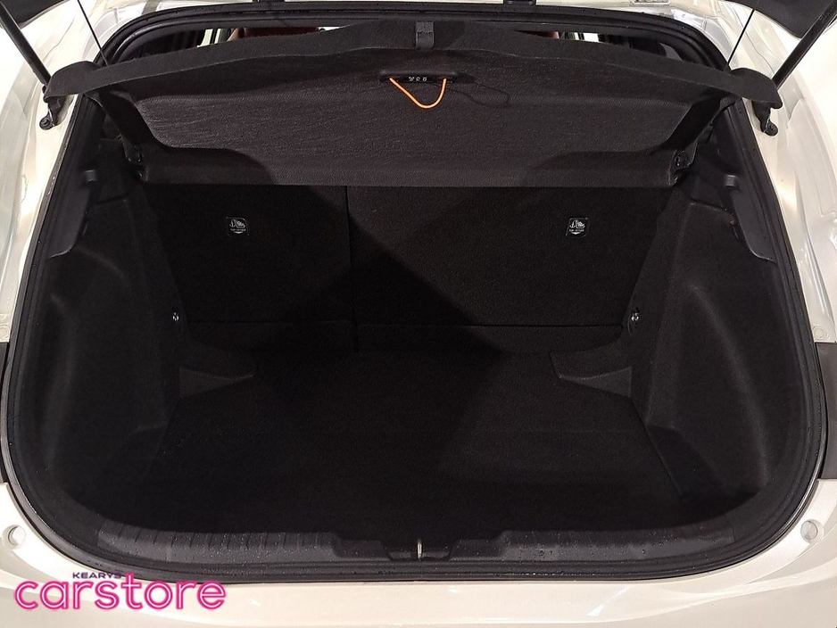 2019 Toyota Corolla 1.8 HYBRID PET €19,880