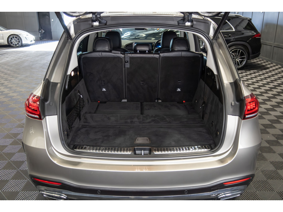 2019 Mercedes-Benz GLE Class GLE 300 d 4MATIC €49,950