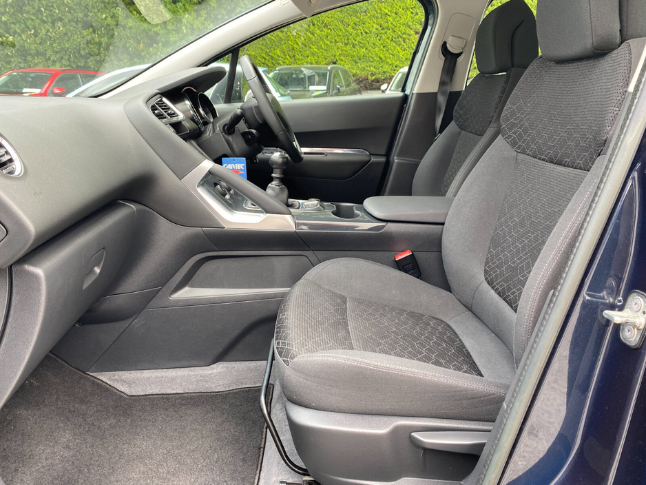 2015 Peugeot 3008 1.6 Hdi 115 bhp Active €11,900