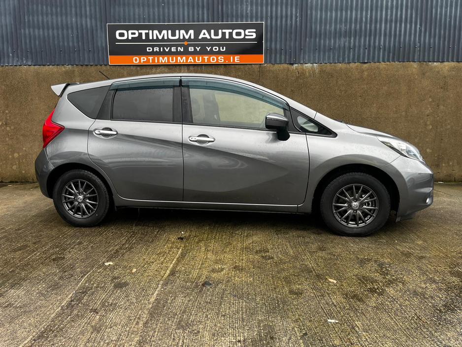 2015 Nissan Note Nissan Note 1.2 petrol, auto, high spec model €9,800