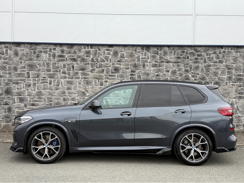 2022 BMW X5 G05 XDRIVE 45E M SPORT M PERFORMANCE €57,950