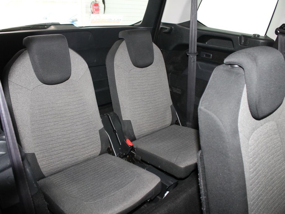 2015 Citroen C4 Picasso Grand C4picasso 1.6e-hdi (115) Selection €8,999