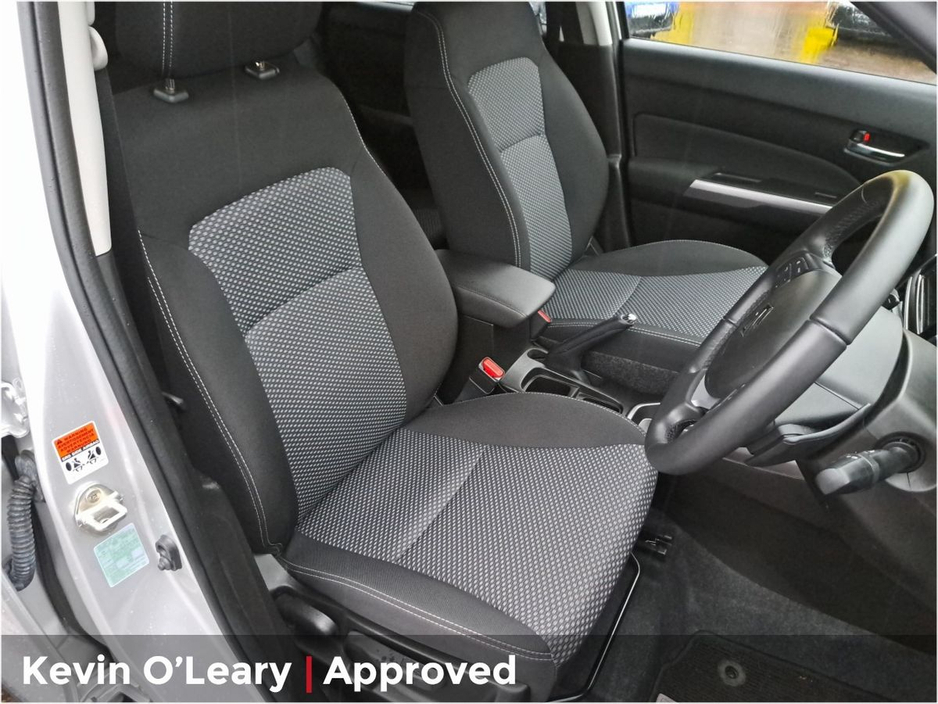 2024 Suzuki Vitara 1.5 HEV SZ-T €28,900