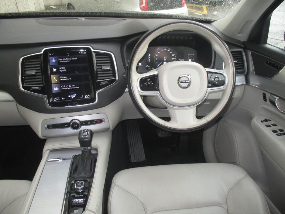 2018 Volvo XC90 D5 AWD MOMENTUM GT 5DR AUTO €29,950