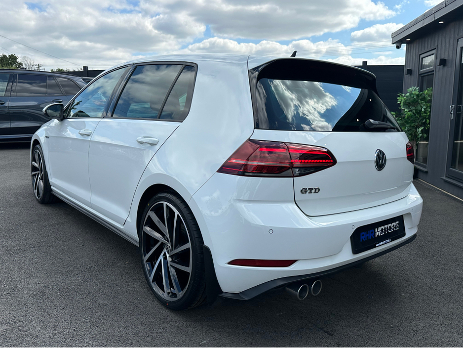 2017 Volkswagen Golf GTD 184PS 5DR AUTO €21,750