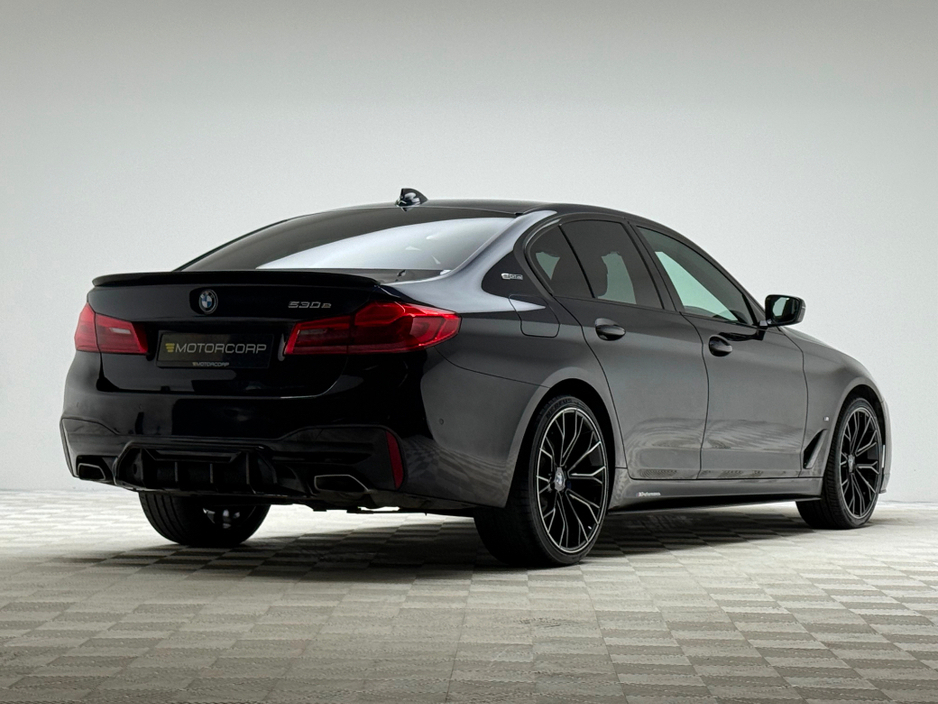 2018 BMW 5 Series 530E M SPORT €25,990