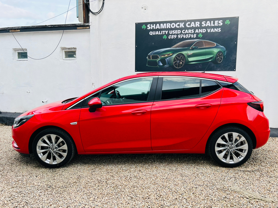 2016 Opel Astra  €7,950