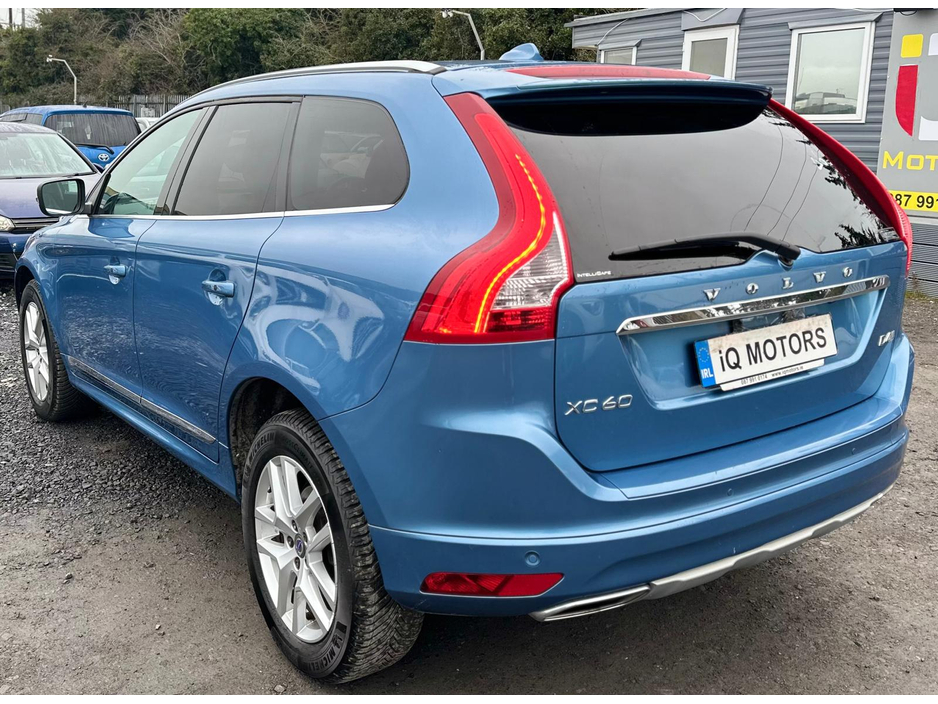 2017 Volvo XC60 2.0L Diesel Automatic  Sunroof (3276) €21,995