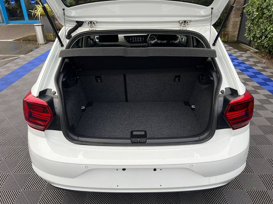 2019 Volkswagen Polo COMFORTLINE 1.0 TSI // FULL SERVICE HISTORY // DIAMOND CUT ALLOYS // APPLE CARPLAY/ANDROID AUTO €15,900