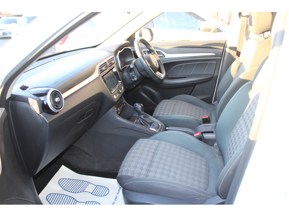 2018 MG ZS ZS 1.0 EXCITE TURBO 109BHP 5DR AUTOMATIC