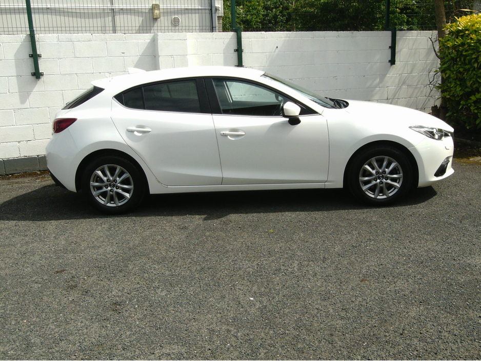 2016 Mazda Mazda3 ** SOLD ***