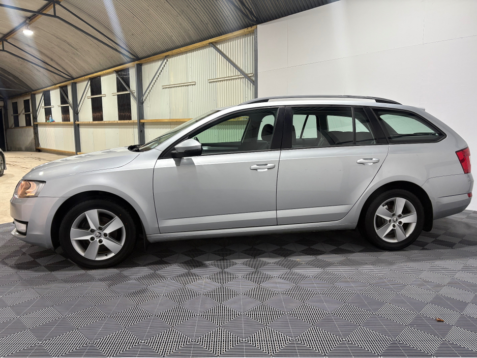 2016 Skoda Octavia 1.6 TDI 11 110HP 4DR COMBI AMBITION €9,950