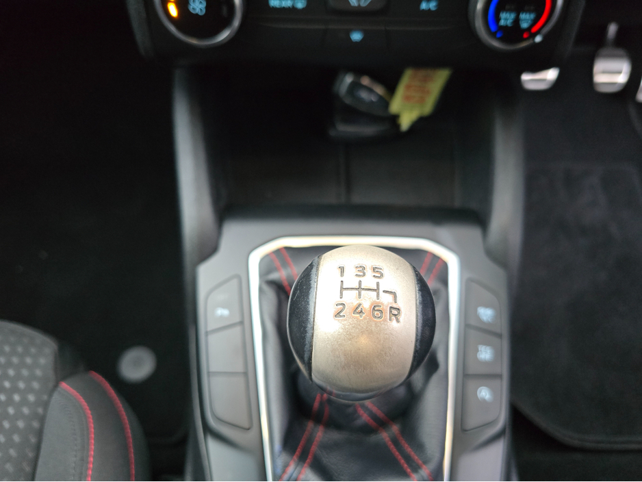 2018 Ford Focus ST-LINE-NEW NODEL-LOW MILEAGE €13,950