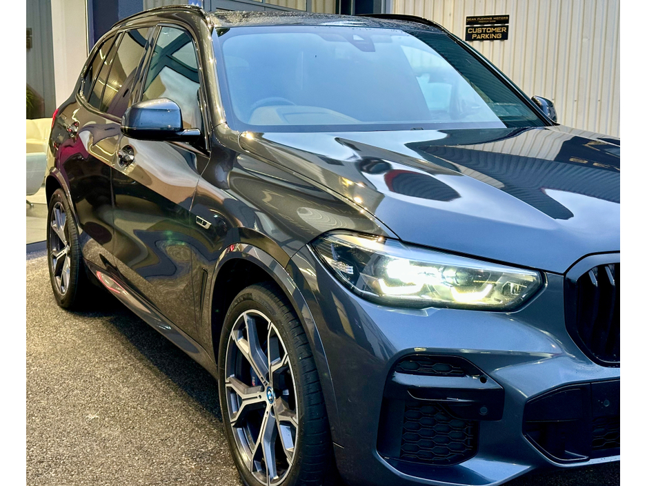 2022 BMW X5 XDRIVE45E M SPORT AUTO €56,950