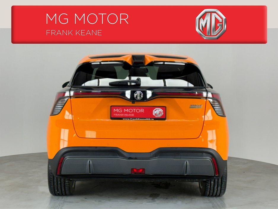 2024 MG 4 EXCLUSIVE- 64KWH**HALF LEATHER INTERIOR**HEATED SEATS & INTERIOR**REVERSING CAMERA**TINTED WINDOWS**ADAPTIVE CRUSIE CONTROL**HISTORY CHECKED**FINANCE ARRANGED** €24,695