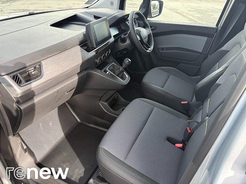 2026 Renault Kangoo * 3 SEATER* LL21 ADVANCE 1.5 DCI 95 BHP *€26,378 + VAT - IN STOCK & READY FOR COLLECTION* €26,378