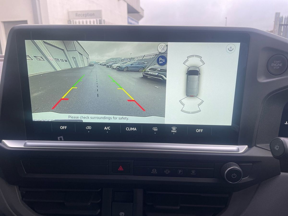 2025 Volkswagen Transporter  €36,475