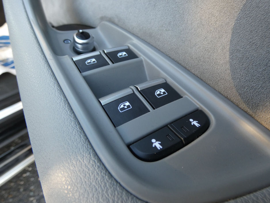 2017 Audi Q7  €26,980