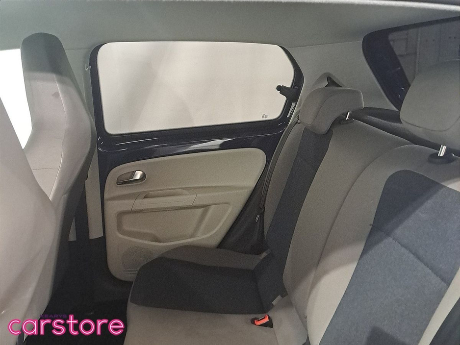 2016 Volkswagen up! 1.0 75BHP Up! Take €11,380