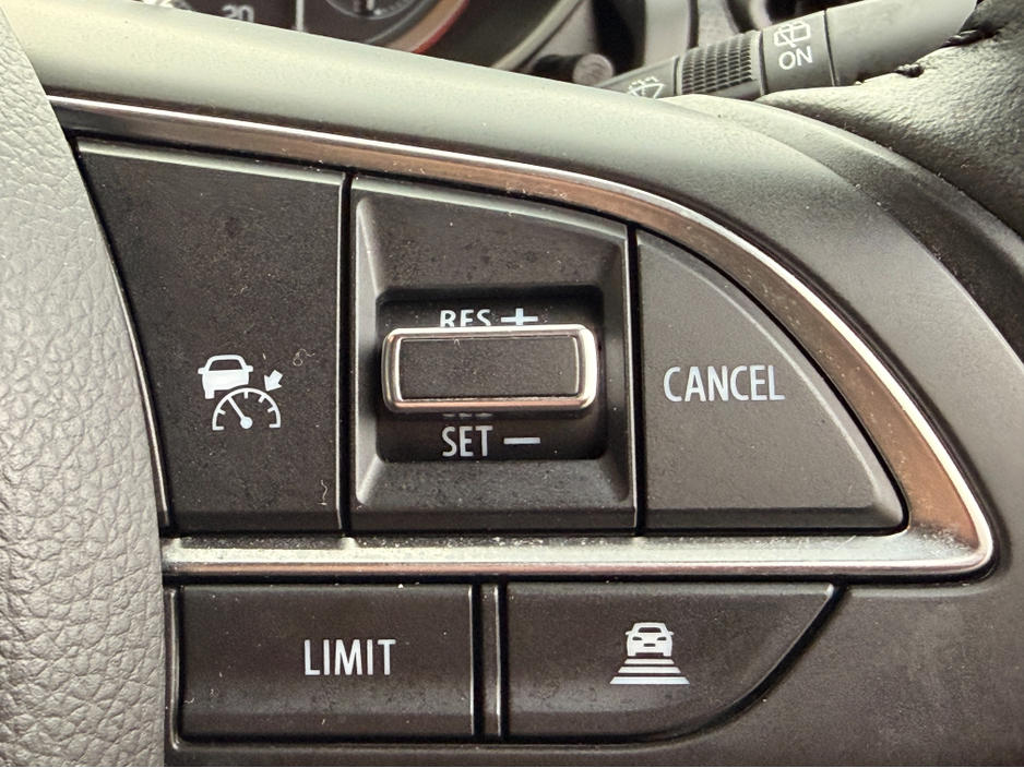 2022 Suzuki Swift SZ5 HYBRID  1.2 REVERSING CAMERA ,  UP TO 6 YEARS WARRANTY  5DR €16,450