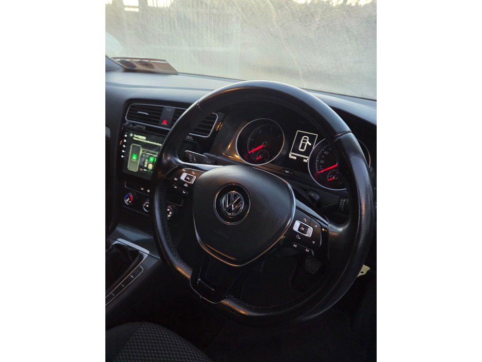 2018 Volkswagen Golf 1.6 TRENDLINE TDI 115HP 3DR €9,000