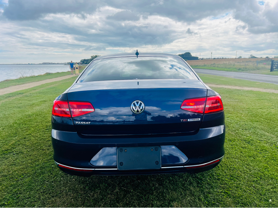 2017 Volkswagen Passat Hi-Line - Massive Spec €20,950